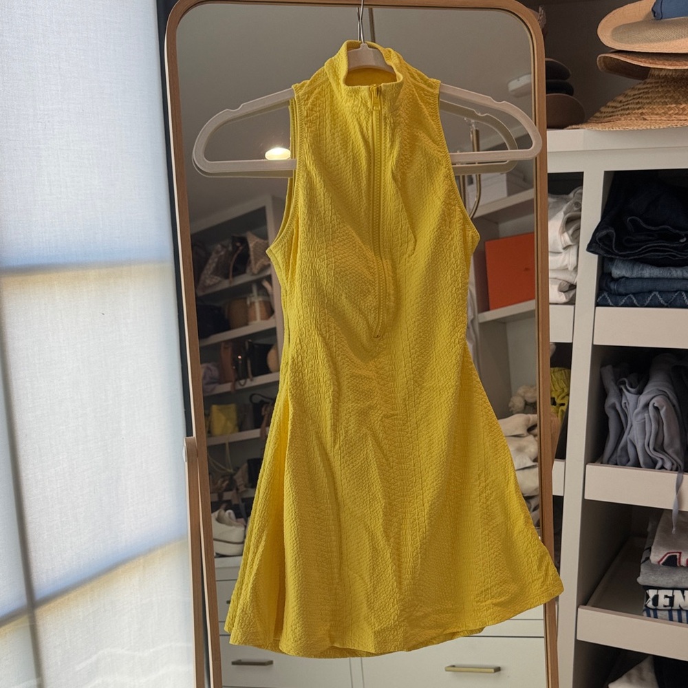 GIGI C Yellow Textured Sleeveless Mini Dress